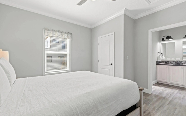 Pet Friendly Beach House - Lazy Palms