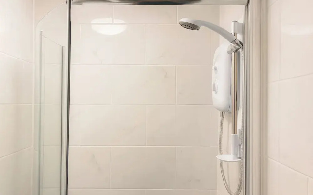 3br-sleeps5-balcony-centrallondon-ws95