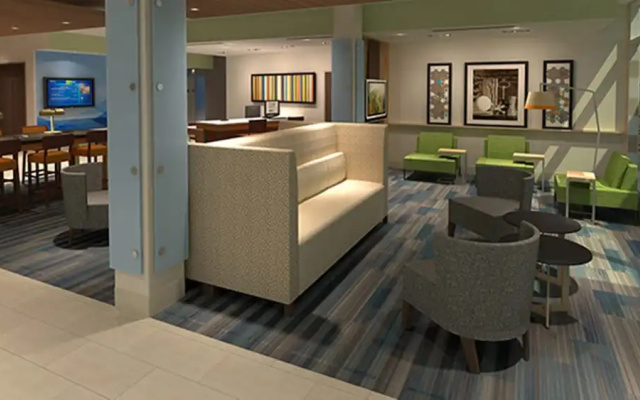 Holiday Inn Express & Suites Bullhead City