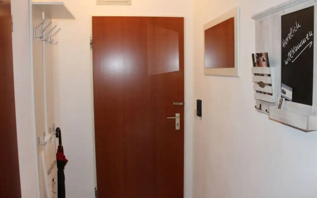 Holiday Apartment Small Building