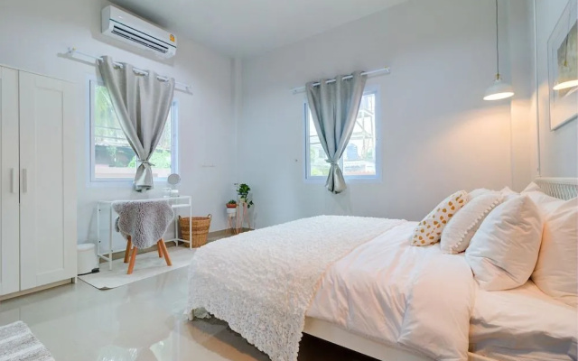 Jaya Pool Villa