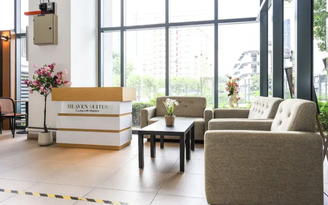 Heaven Suites
