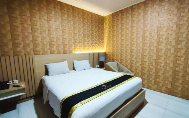 Chevilly Resort and Camp