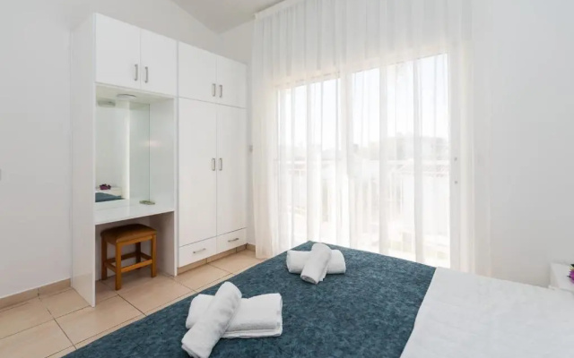 Fig Tree Z Holiday Villas