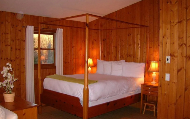Fire Mountain Resort