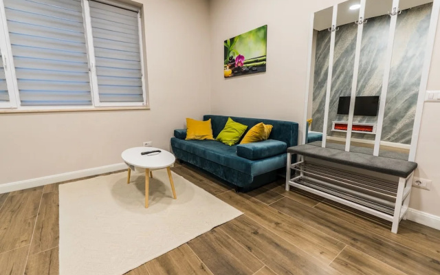 Sandor Apartment