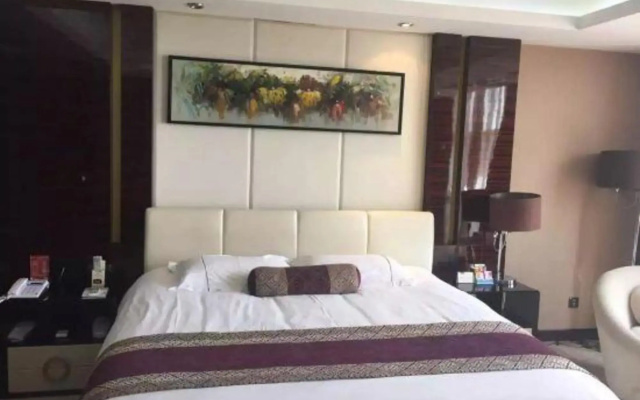New Huatian Hotel