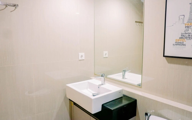 Homey And Simply Look 1Br Bintaro Embarcadero Apartment