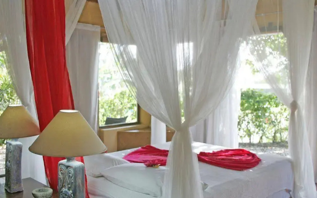 Hotel The Place