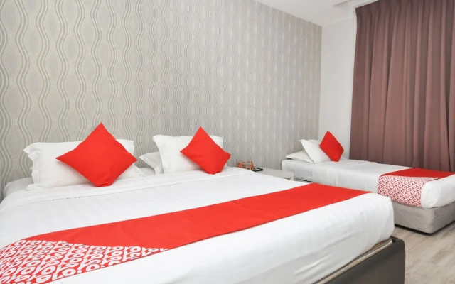 OYO 886 ADA Hotel & Apartment