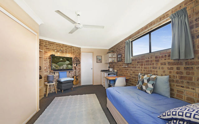 Golden Beach Motor Inn