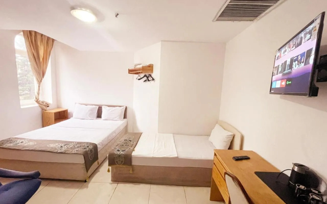 White Horse Hotel