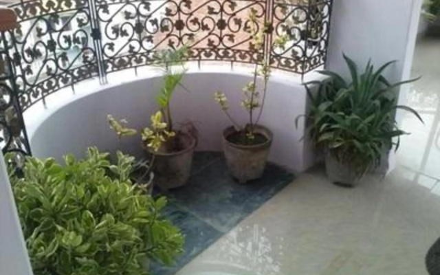 M K P Guest House