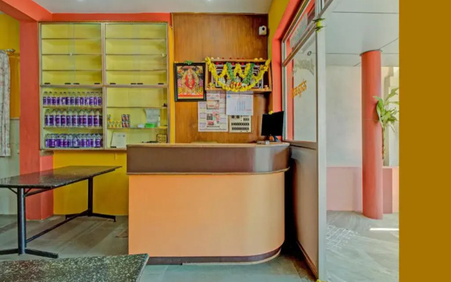 Hotel Dhanalakshmi by OYO Rooms