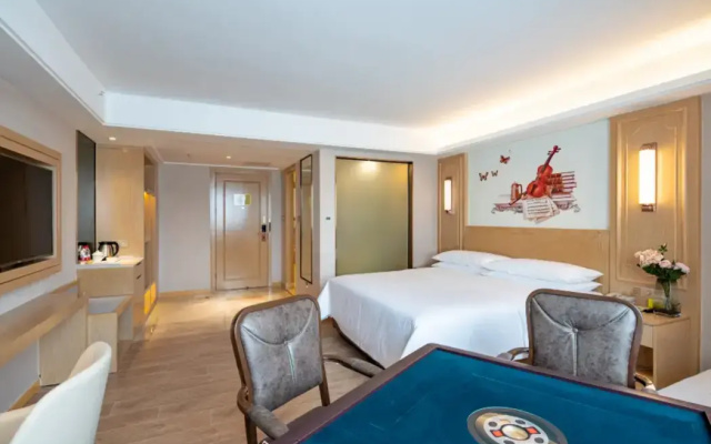 Vienna Hotel Chongqing Lijiatuo Pedestrian Street