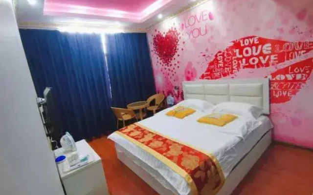 Anran Hotel (Anning Bus Station)