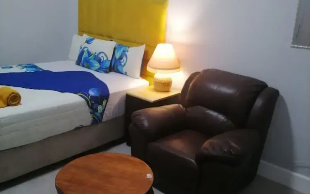 Neo & Ruks Guest House Salt River