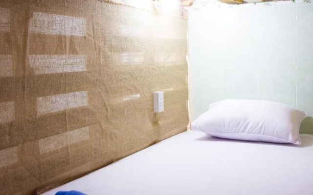 DaBlend Hostel