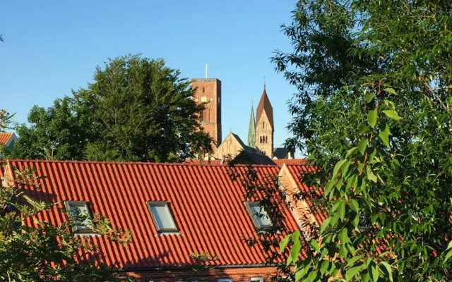 Selvbetjent lejlighed i centrum ved åen