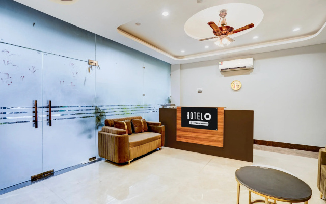 Hotel O Expo Mart Ansal Golf Link 1