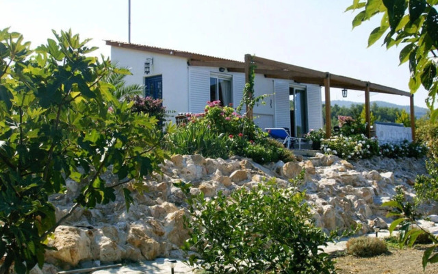 Holiday Home With Garden in Kritinia