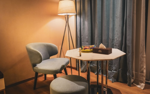 Hotel Avinash International