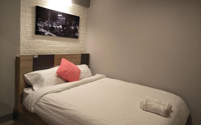 Rinrada Place Hotel