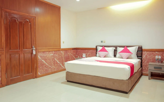 OYO 229 Hi Quality
