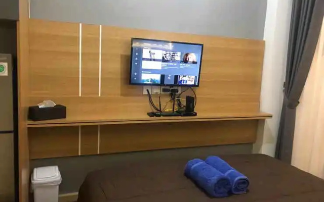 Modern Studio Apartemen MTown Near Summarecon Mall Serpong