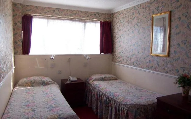 Old Lamb Hotel