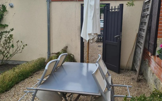 Gîte Chécy, 2 pièces, 2 personnes - FR-1-590-9