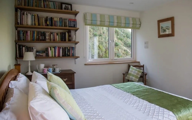Holywell Bay B&B
