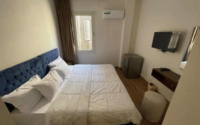 Tahrir square hotel Cairo