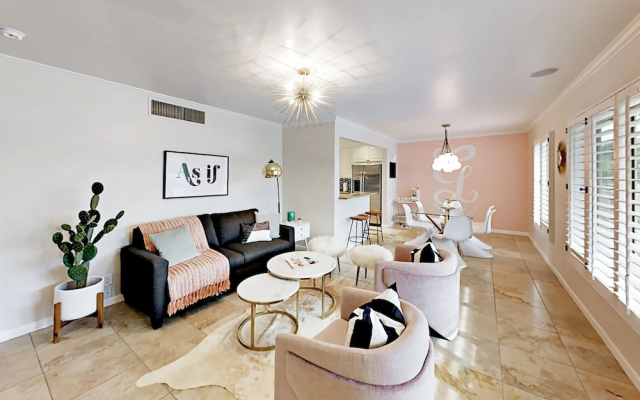 Ultra-Posh - 3 Br Home