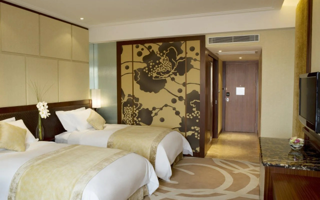 New World Dalian Hotel