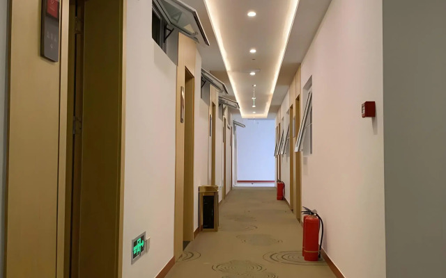 Shell Hotel Beijing Fangshan District Chengguan Metro Station