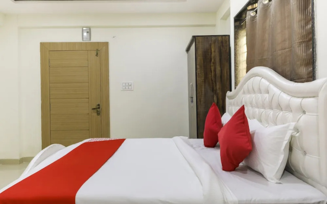 Oyo 41187 Hotel Jainam Regency