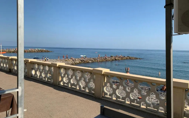 20 metri dal mare