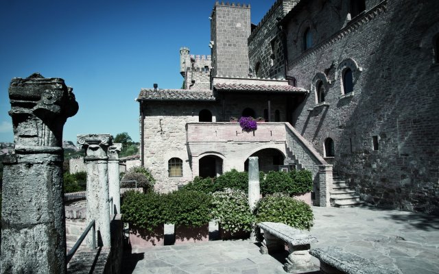 Castello Di Monterone 2