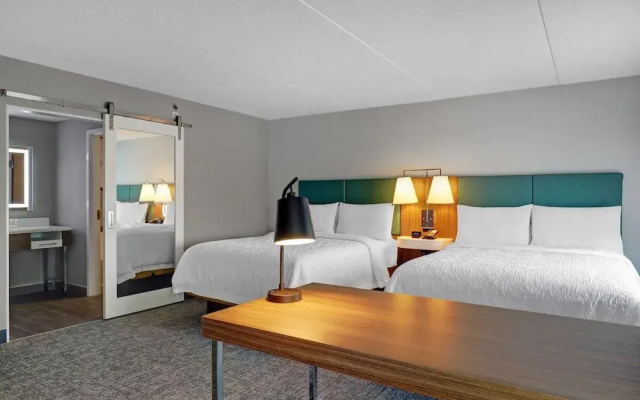 Hampton Inn & Suites by Hilton Belleville