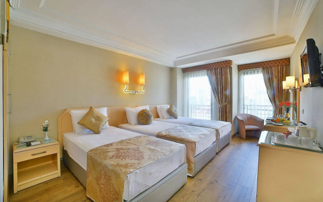 The Time Hotel Old City
