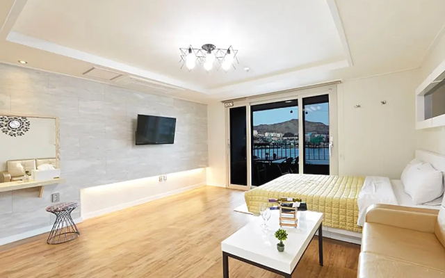 Yeosu Cube Pension