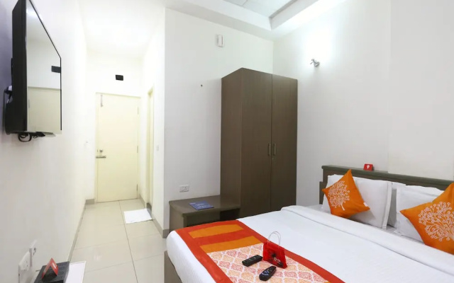 OYO 3547 Raj Guru Residency