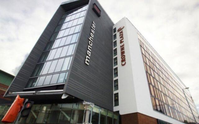 Отель Crowne Plaza Manchester City Centre Великобритания, Манчестер - отзывы, цены и фото номеров - забронировать отель Crowne Plaza Manchester City Centre онлайн вид на фасад