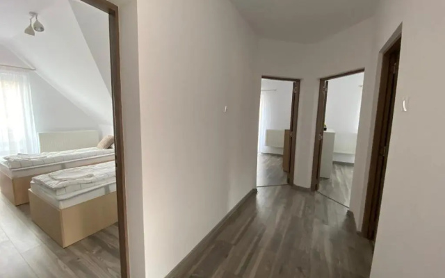 Fenyő Apartman House