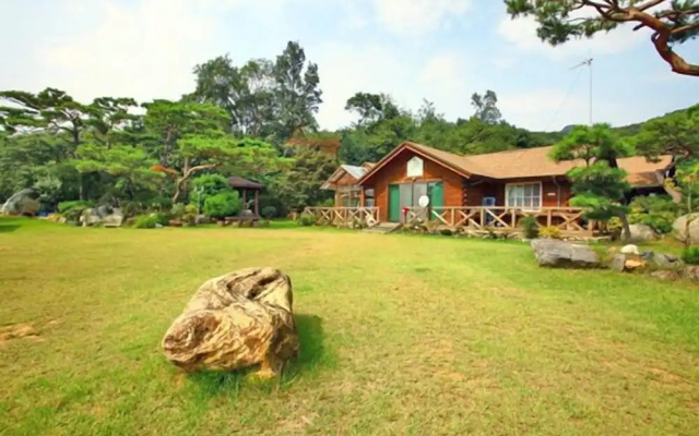 Ganghwado Manisan Healing Pension