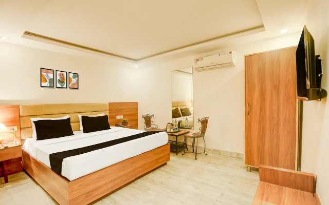OYO 9159 Hotel Royal Woodslark
