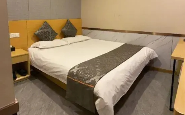 F1 Business Hotel (Shanghai Xinhua Hospital)