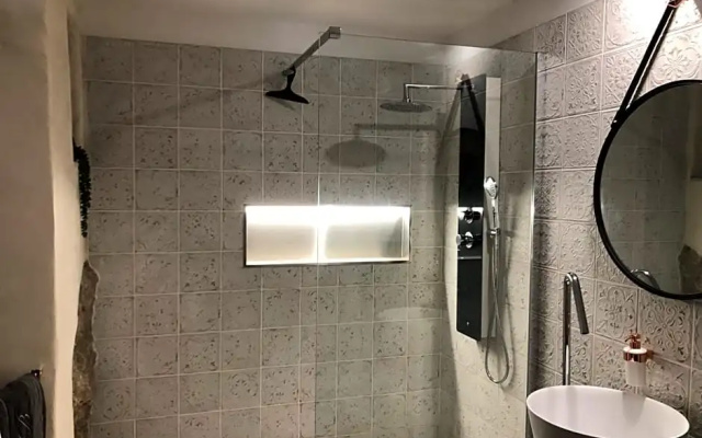 Le Manoir: chambre d’hôte de charme avec jacuzzi privatif