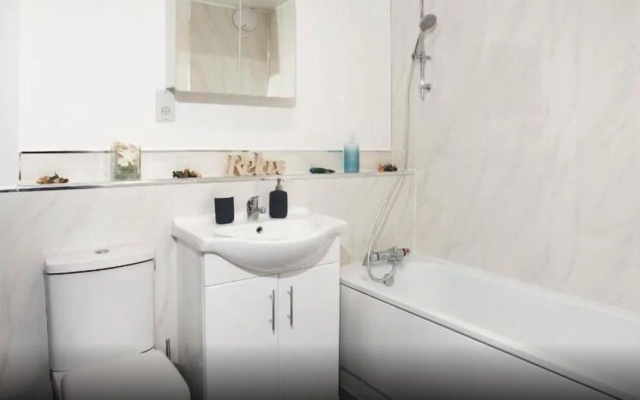 Northwick Park Apartment